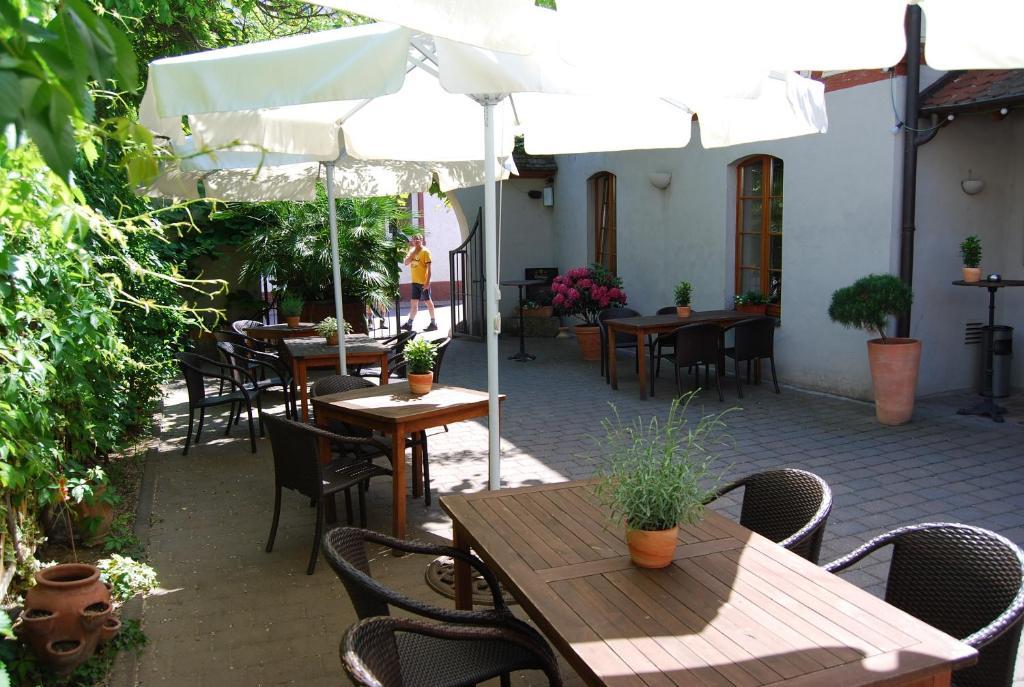 Landhotel St. Gereon Nackenheim Zewnętrze zdjęcie